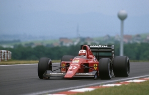 Nigel in the Ferrari 640 at the 1989 Hungarian GP
