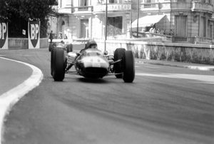 Peter in the Lotus 25-Climax at the 1964 Monaco GP